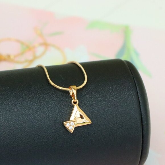 "Chic Rose Gold Triangle Pendant with Sparkling Stone Accent, XPPT1222 - Picture 8 of 13